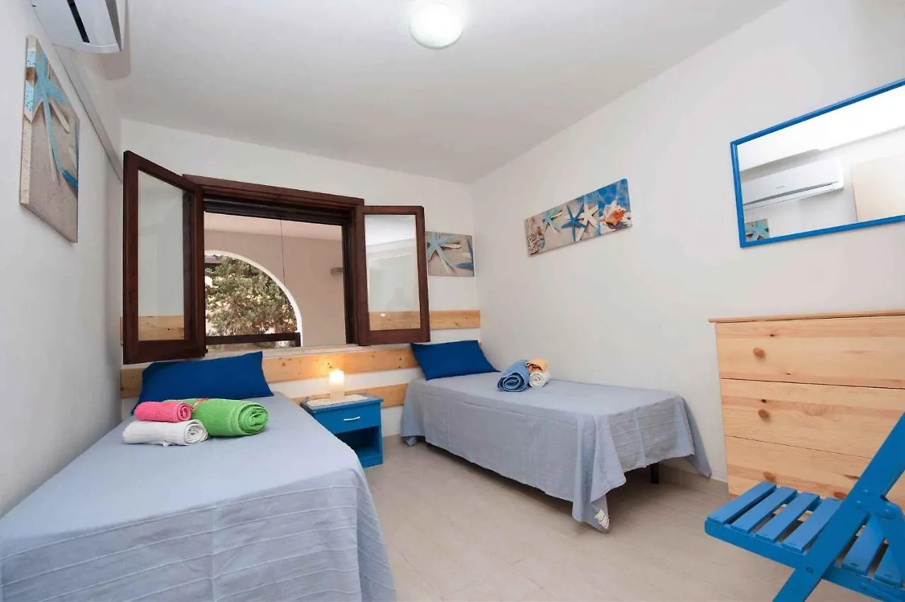 Two-Bedroom Apartment In Siracusa I Ognina 0*,