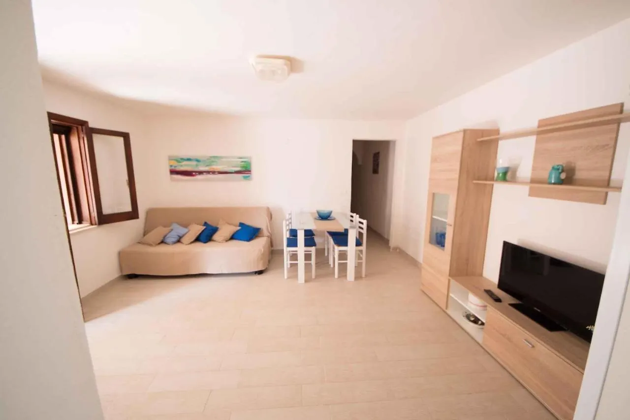 Two-Bedroom Apartment In Siracusa I Ognina Itália